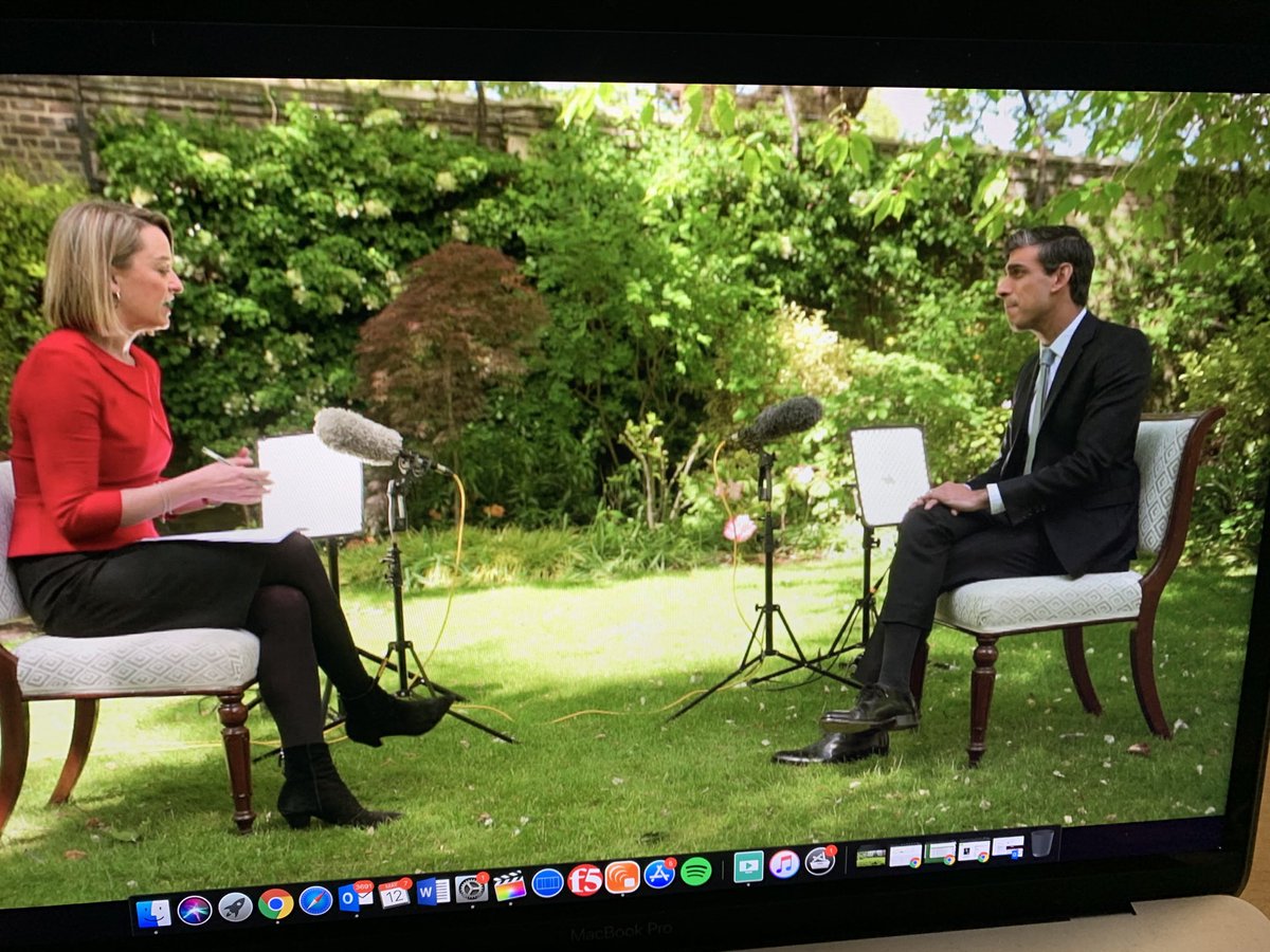 Laura Kuenssberg tweet media