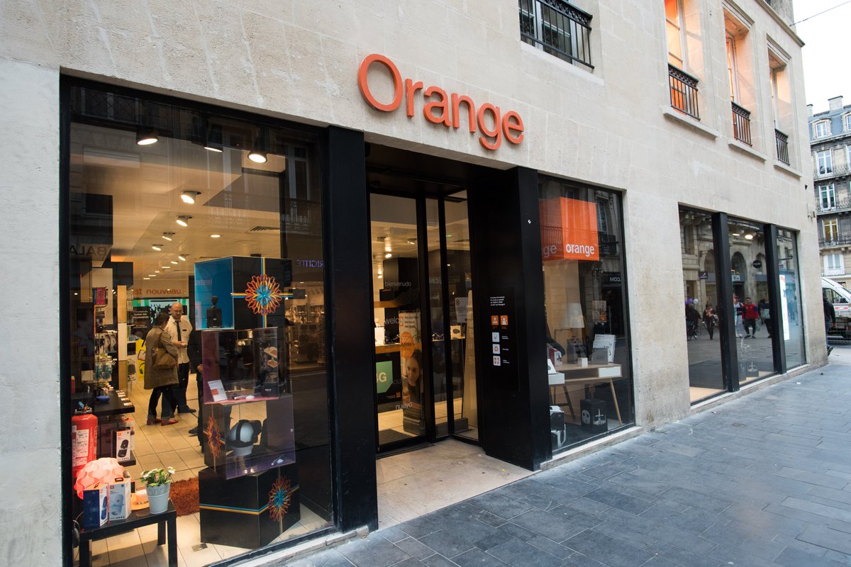 Service Presse Orange tweet media