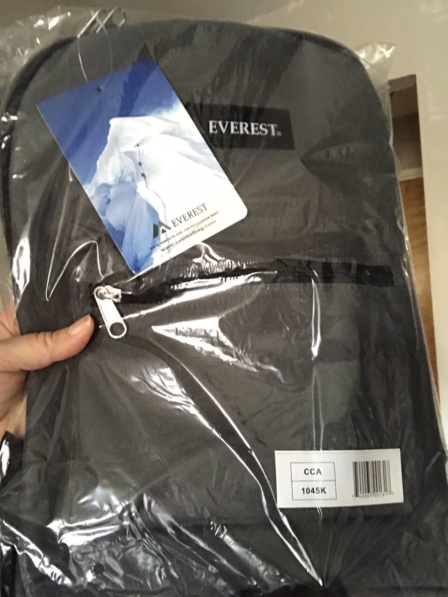 Megf777's tweet image. I received my first backpack in the mail today! I have a long way to go to have enough for all students in my school! Wouldn’t it be great if they could get their personal belongings back in one of these? #thebackpackproject @TheEllenShow @JDMorgan amazon.com/hz/wishlist/ls…