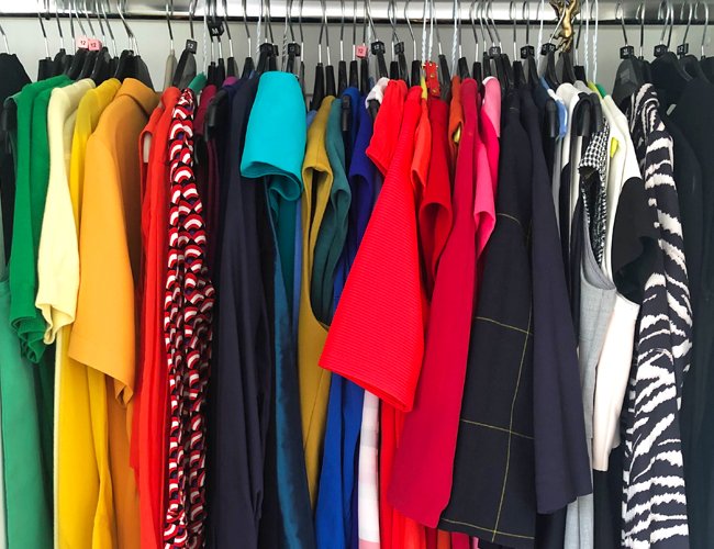 SavvitasGlobal's tweet photo. We're soooo excited for our next #OnAir this Thursday with super-stylish #Dulcie from @MaggieSempleLtd sharing secrets of the unique #Semple #WardrobeEdit followed by fabulous #FizzTime - see you there! https://t.co/UrdicshUH7 https://t.co/kwWtSGyg6N