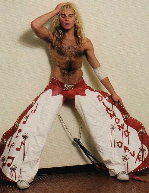 Super70sSports's tweet photo. I believe it was Buenos Aires in ‘81 when Dave went for a mid-air splits off the amps and got carried out of the stadium by a gust of wind ... https://t.co/ddaWwiBgPF