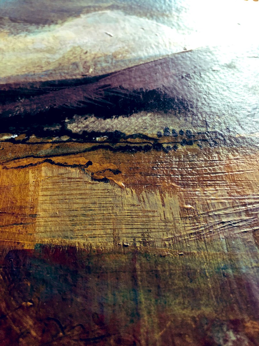 CatSalterArtist's tweet image. This is where it has ended up! Mixed media and working over varnish with more acrylic. Interesting effects when you scratch back through the wet paint. #experimenting #mojoback #dosomethingnew #artistsinlockdown