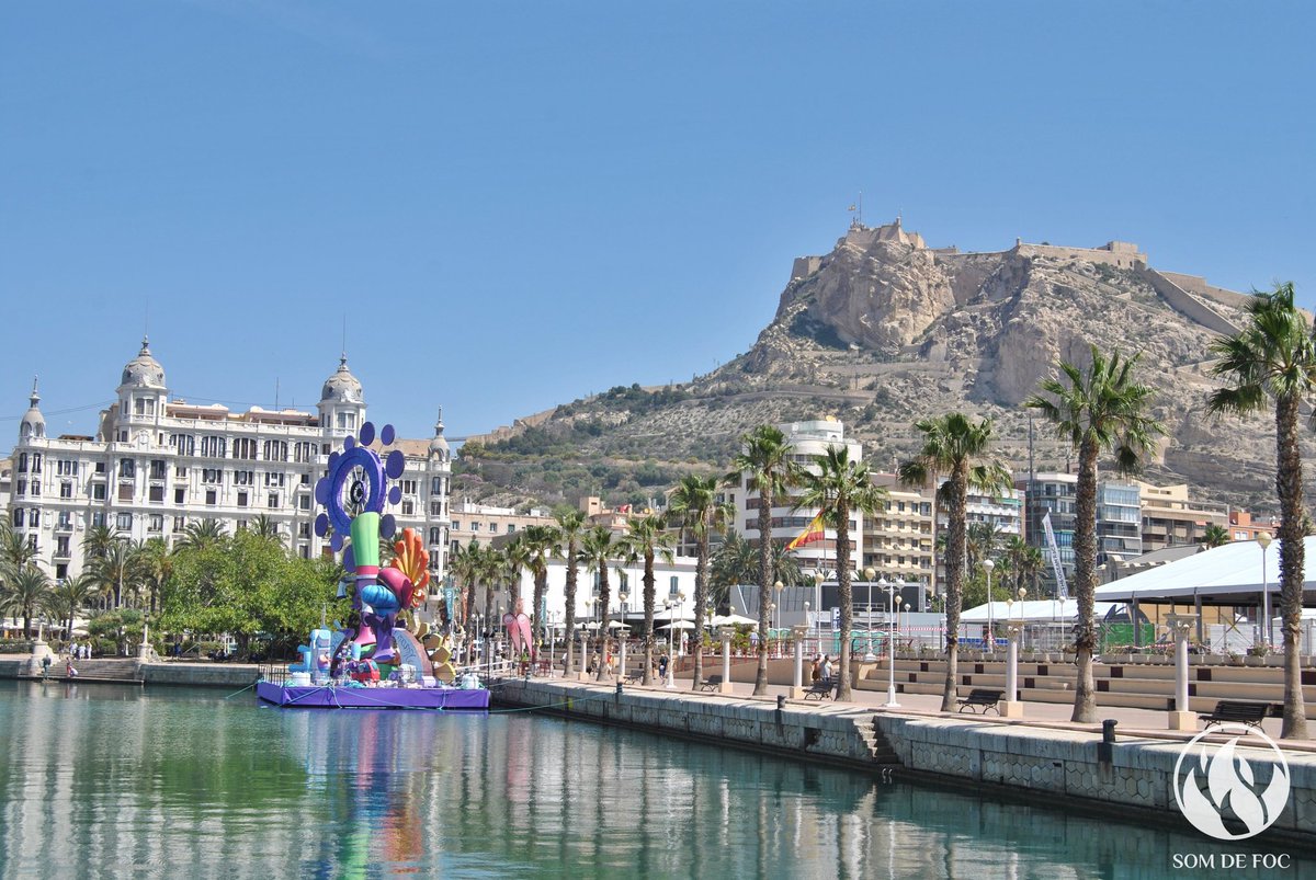 🔴Hogueras 2020: Alicante suspende sus hogueras hasta 2021🔴

+ INFO y FOTOS en nuestra web somdefoc.es
#fogueres2020 #hogueras2020 #Alicante #Alacant #fiestas #tradiciones #CostaBlanca #eventos #somdefoc #spain #España #fuego #foc