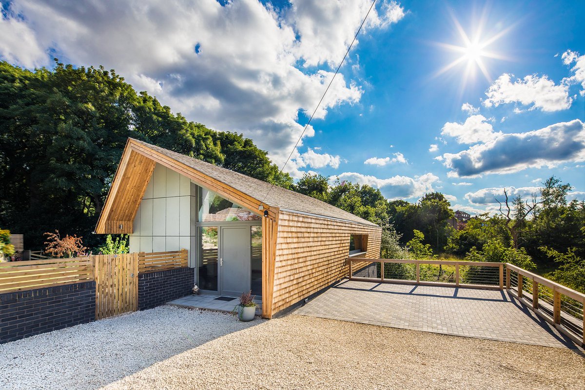 weare_21degrees's tweet photo. Today's case study is the Hen House project.  Designed by @ptapractice, built by Simplicity Construction with @Frame_Tech timber frame for a sloping garden site. Passivhaus principles &amp; PHPP modelling, + space heating need 36 kWh/m2/yr: https://t.co/8ZqH03EmAJ @dugwildersphoto https://t.co/8zjhqYNgV6