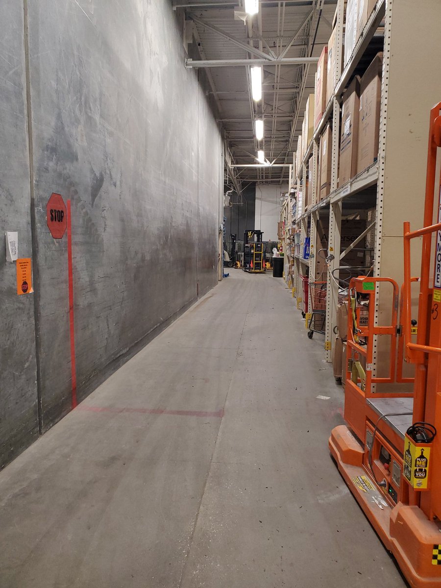 #NoFreightZone is how the #8976Freightbusters started the week. The sales associates can't sell it if it on the wall.<a href="/LewisHom/">Jimmy Lewis</a> <a href="/alram2025/">Al Ramirez</a> <a href="/TrenisiaEvansHD/">Trenisia Evans</a> <a href="/kathy_coppinger/">Kathy Coppinger</a> <a href="/dayvassel/">Andrea.vassel@yahoo.</a>