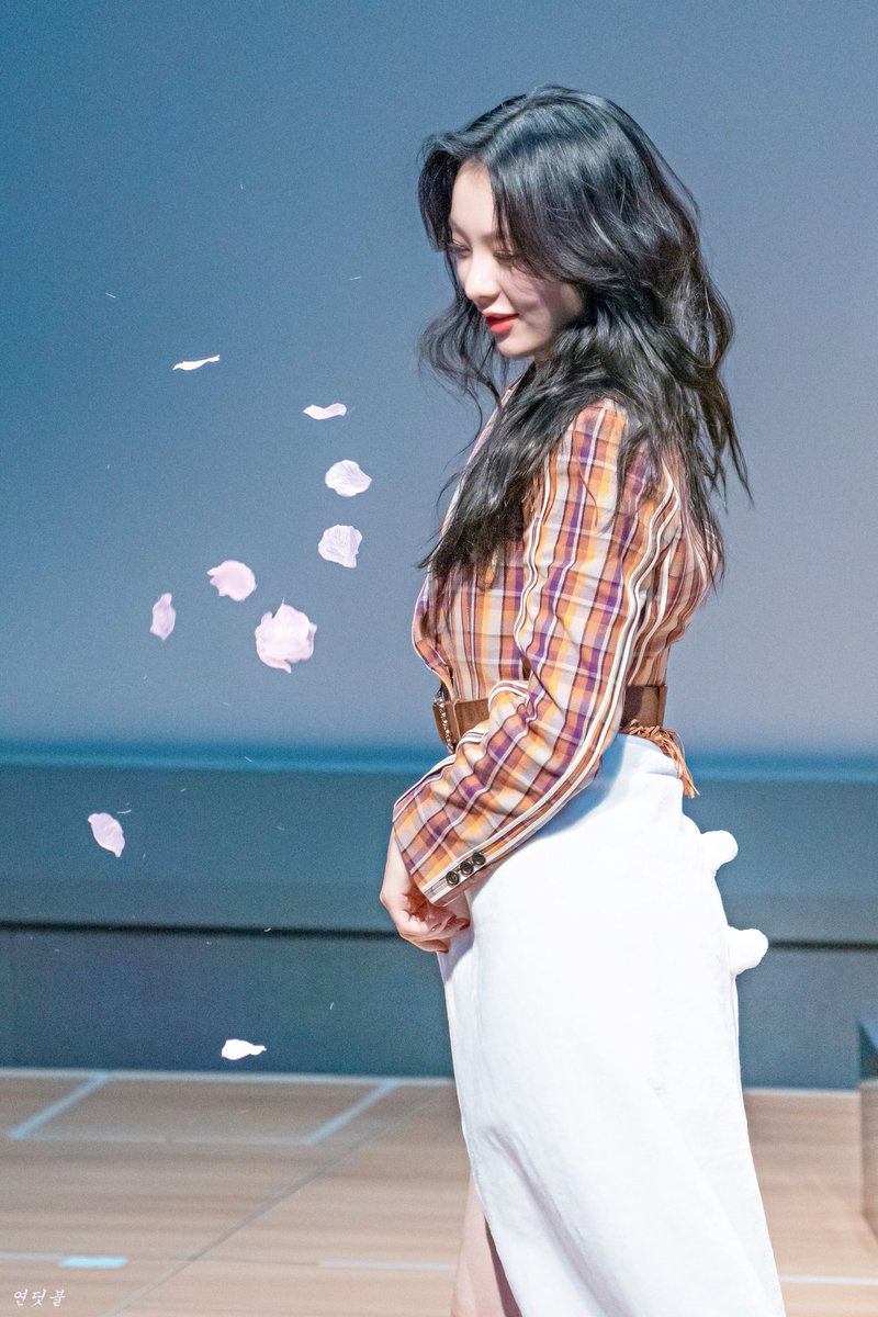 yiyeonsource's tweet photo. © Bvnditbul95
#YIYEON #이연 #BVNDIT https://t.co/jQdmADKija