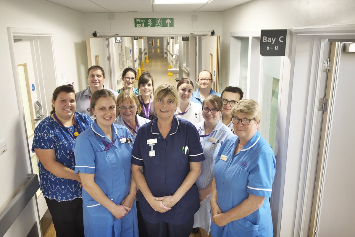 EastCoastCH's tweet photo. Please help us ‘Shine a Light’ for our brilliant nurses this #InternationalNursesDay. Put a light, or a drawing of a light, in your window at 8.30pm tonight. @NHSEastEngland @WeNurses #IND2020 https://t.co/1wkA185W0s