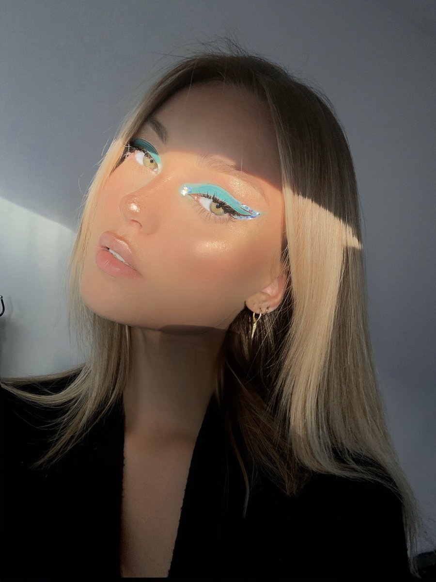 romaneinnc's tweet photo. Just wanted to share my favorites makeups🥰 https://t.co/cfDUUV3kOO