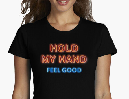 Kathyuska80's tweet photo. Camiseta basada en una de nuestras frases favoritas de "Feel Good":
"If you want me to feel confident then hold my hand"

https://t.co/wywjUfuUTB
#holdmyhand #feelgood #maemartin https://t.co/XFFQNKgBJH