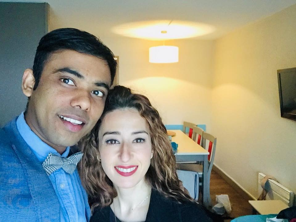 joshisuresh285's tweet photo. आपल्या सर्वांचे परिचीत #Spain स्थित #मराठी आंतरराष्ट्रीय स्तंभलेखक,ल. चित्रपट दिग्दर्शक @roshan_b यांना पुत्ररत्न प्राप्त झाल्याचा #म ला ���ोड्यावेळापूर्वी कळले.रोशनजी व डॉ @SahraArdah यांचे खूप खूप अभिनंदन 🌷🌷 भोलानाथ आपल्या सदैव पाठीशी राहो🕉️ @dayakamPR @MarathiBrain @cGalgalE2 https://t.co/tBGRuZErPR