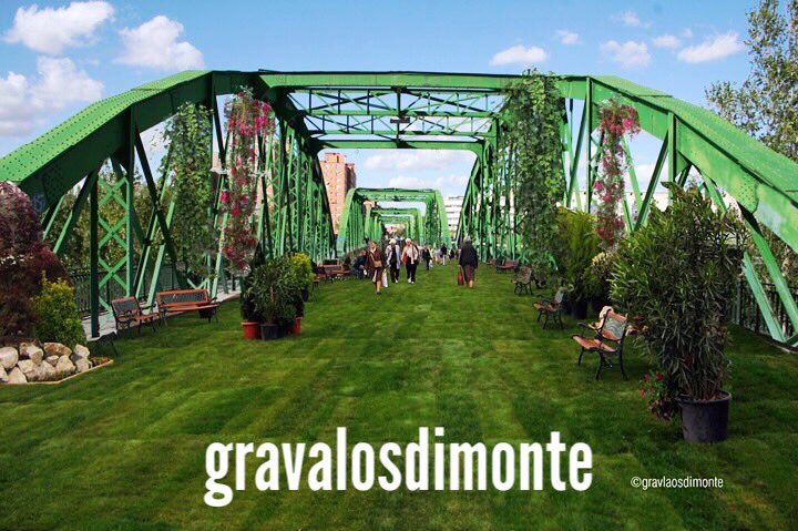 patriziadimonte's tweet photo. Tomorrow we’ ll debate crossing our interdisciplinar experience on #urbanactivism #publicspace #tacticalurbanism #openstreets #healthycity #slowmobility #walkability #bikelanes #greencity with other international experts, architects, practitioners and professors @urbanlabto https://t.co/NKvV6UgsbY