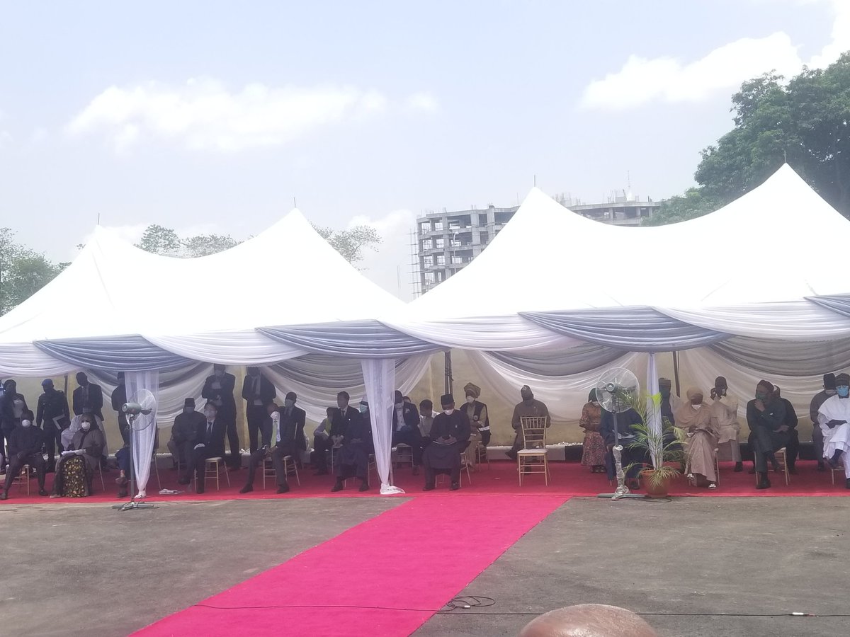 AderonkeW's tweet photo. Ongoing in Abuja: Handing over and commissioning of This DAY Dome, a 100 bed isolation facility center, by This Day Media and Technology Group, to the federal Government. #covid19 #staysafe https://t.co/ihnxJ7Mb0n