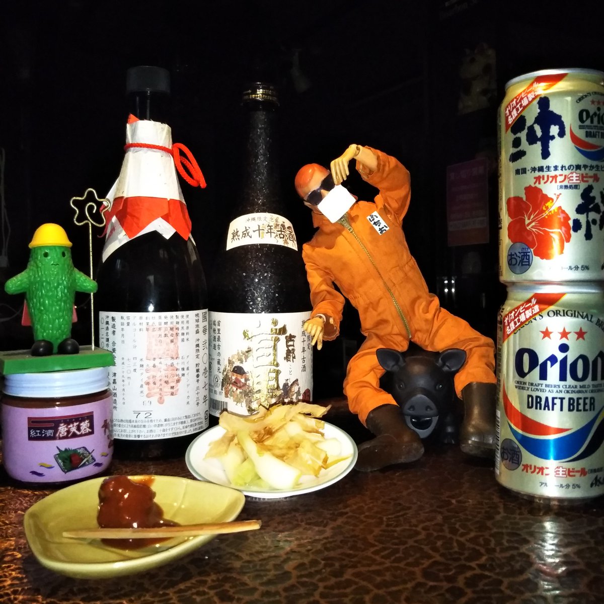 jazzflatfive's tweet photo. 【沖縄まつり】通常営業できそうにないので、
オリオンビール(350ml)２缶＆島らっきょうのテイクアウト９８０円！
デレクライス９８０円、ハウスワインセット1,870円。
前日の電話予約19時～24時。店頭お渡し19時～24時。
0956-22-8100　FLAT FIVE
#佐世保テイクアウト  #同情するならシェア送れ https://t.co/4zA7jziUml
