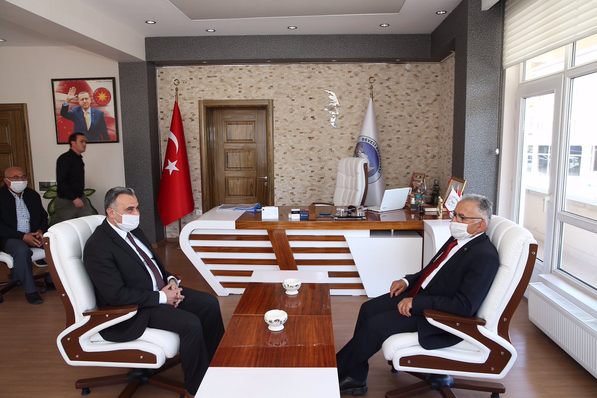 Memduh Büyükkılıç