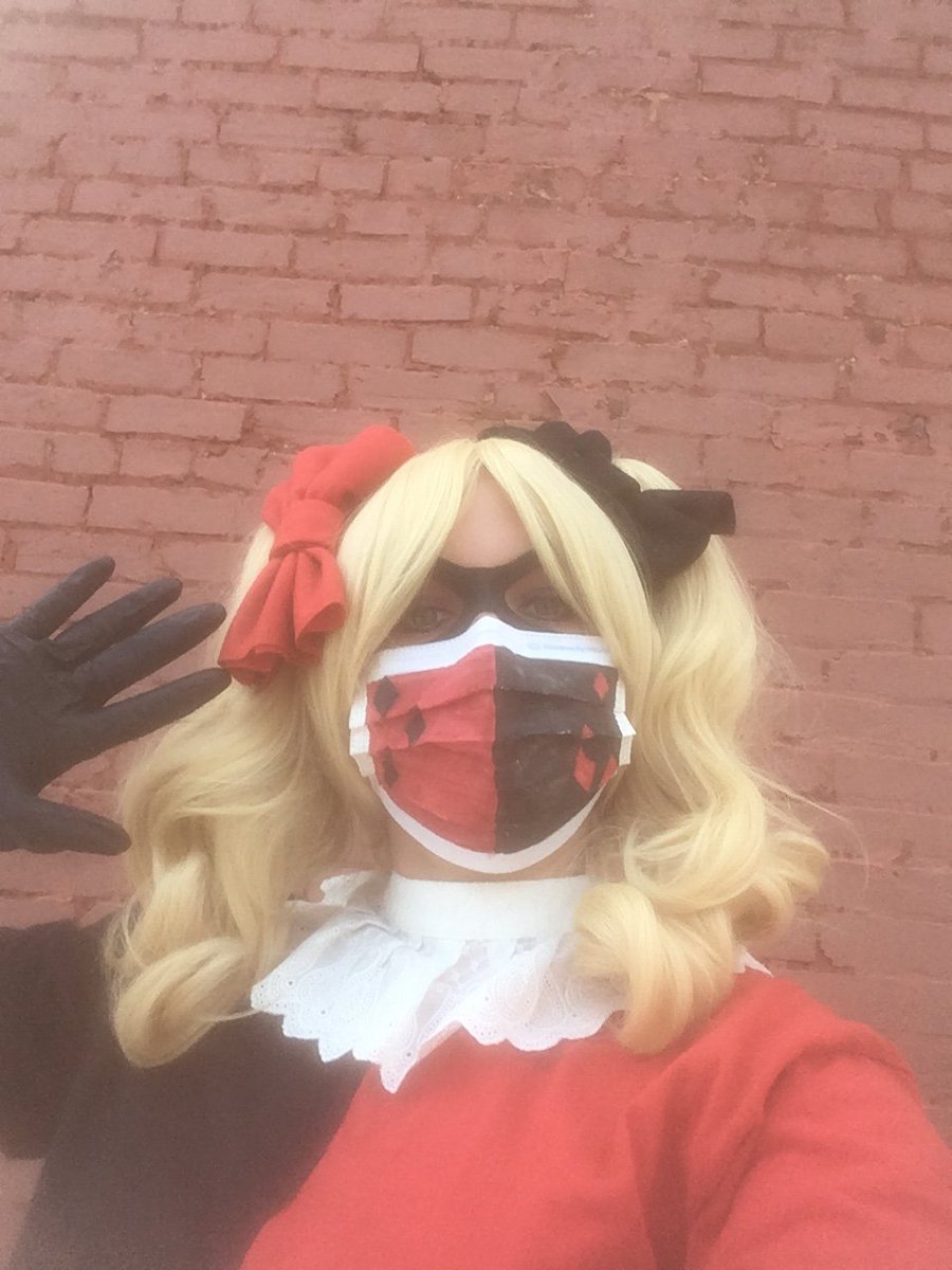 FoxFootCrafts's tweet photo. Hope everyone is staying safe! https://t.co/B5aheOvbCW