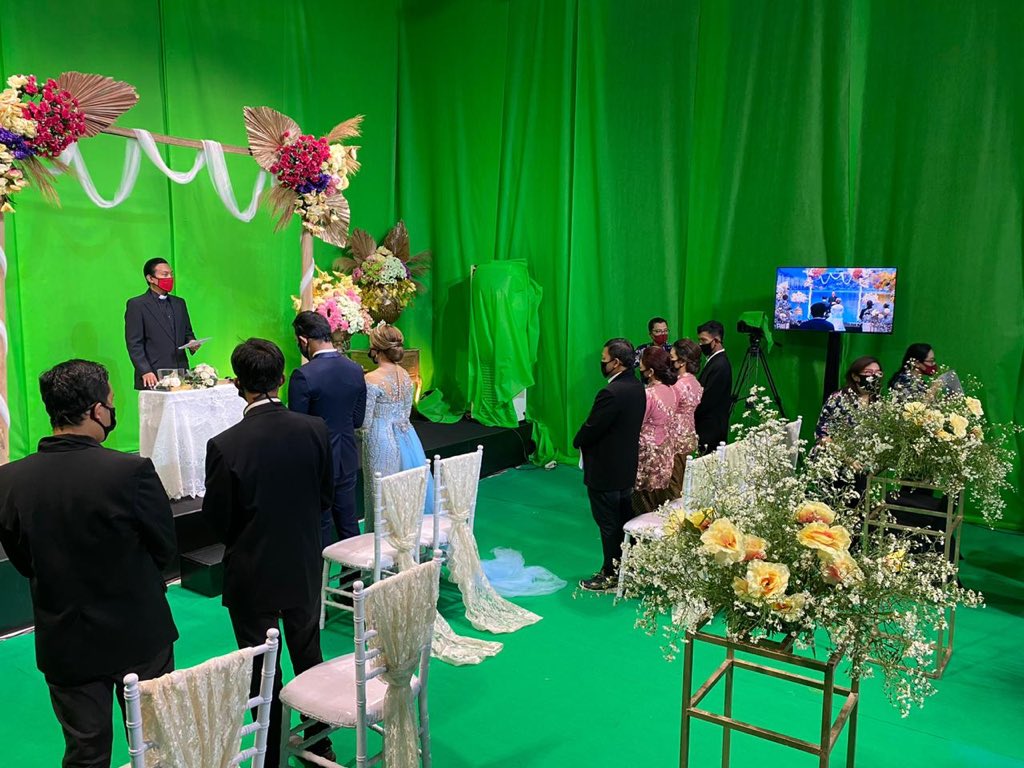 eo_gmpro's tweet photo. Wedding virtual https://t.co/ZWdDI5E6kE