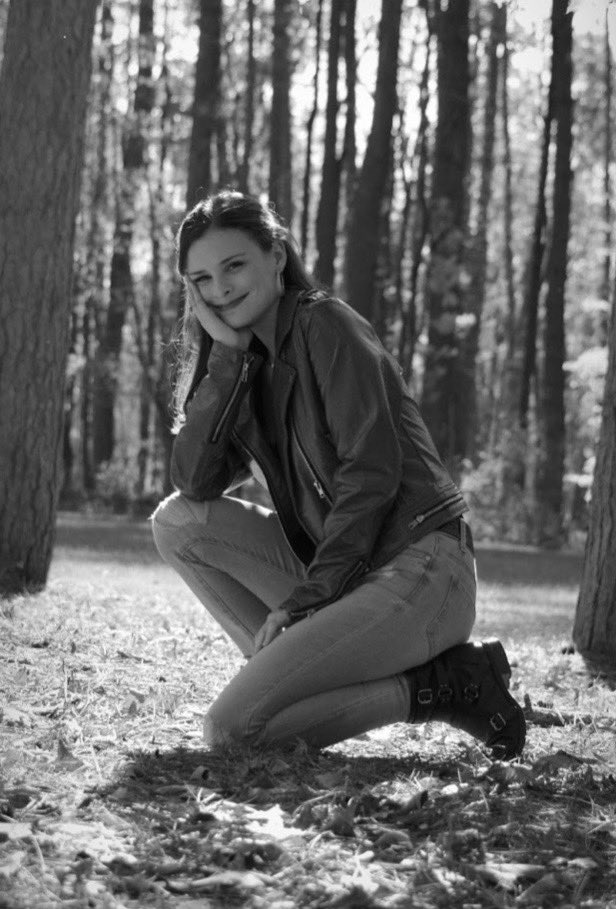 ForksAthletics's tweet photo. Congratulations to Barbara Furman #SpringSportSenior. This is Barbβs first year of Track and Field. Barb will attend @SUNYBroome and study Liberal Arts in the Fall. @forkstrack #ForksNation πββοΈ https://t.co/XYMbpfnnvy