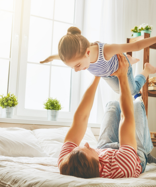 apprender_'s tweet photo. ¿Cómo mejorar las habilidades emocionales de nuestra familia?
Para lograr un adecuado desarrollo de las habilidades emocionales de nuestros hijos es necesario poner los cimientos desde el propio hogar. https://t.co/J18YoL1xJw

#YoAprendoEnCasa #Emociones #InteligenciaEmocional https://t.co/dlLqmTAgAh