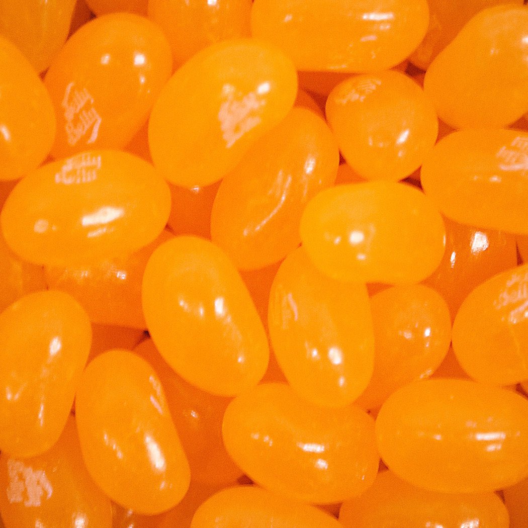 Henry Cavill as Jellybeans : a thread