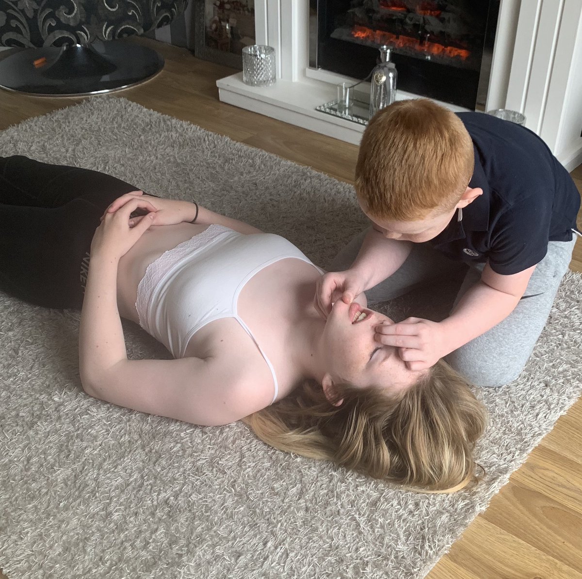 tracydover's tweet photo. Kids fed up of school work? Switch it up abit and teach them something like this!! today we learn life skills and Tyler loved it❤️he now knows the recovery position, CPR and how to help someone choking! @TPAPenguins @DeltaTheParks https://t.co/AxMAeo2hrx