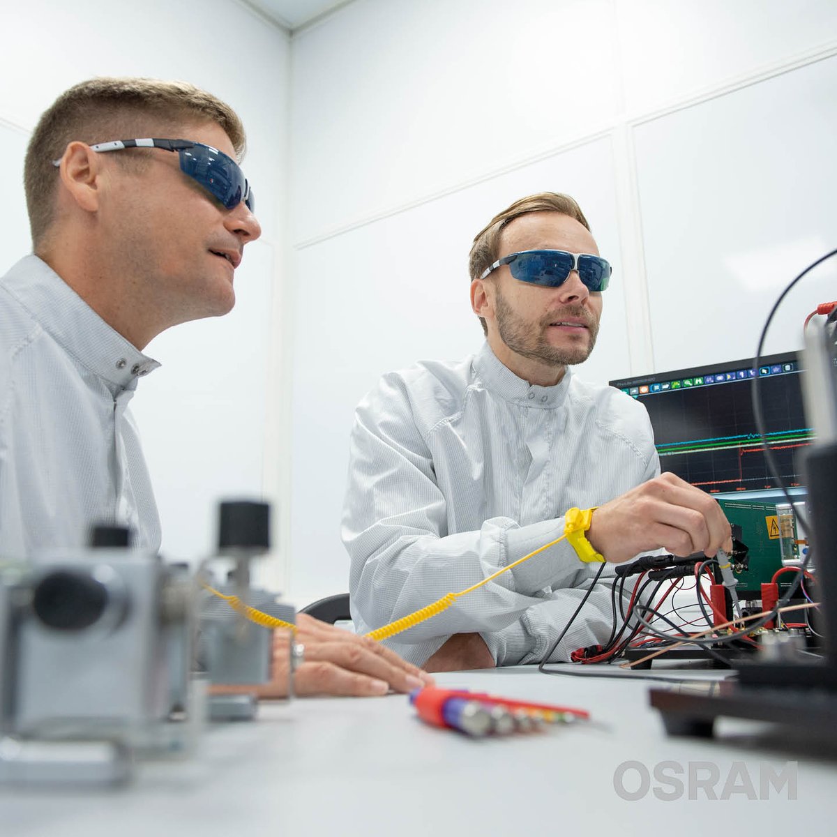 amsOSRAM's tweet photo. Oliver joined #TheNewOSRAM in Berlin to work on #LiDAR sensors for #autonomous #mobility of the future. His fascination for innovative technology made OSRAM his first choice. More: https://t.co/zTuxWzHdXj https://t.co/79EFXY9HHE