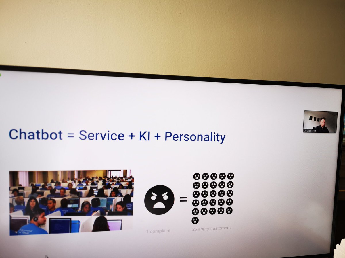 Halstrup's tweet photo. #CHATBOTS zu designen ist komplexer als #Service +#KI +#Personality. So @loyjoy_com @ulf_loetschert. Sowie die Unterschiede zu #Meena und #blender. U. A. #bpnm #WeChat und #Instagram #Digitalität bei dem #navigateevent #itkongress @viadee_it https://t.co/bC74EmgWO1