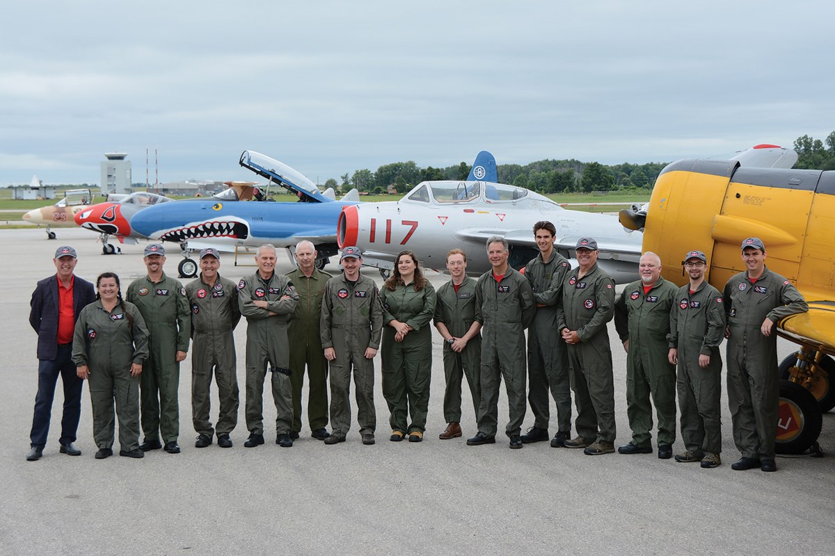 Waterloo Warbirds to fly over Guelph today to salute essential workers guelphtoday.com/coronavirus-co…