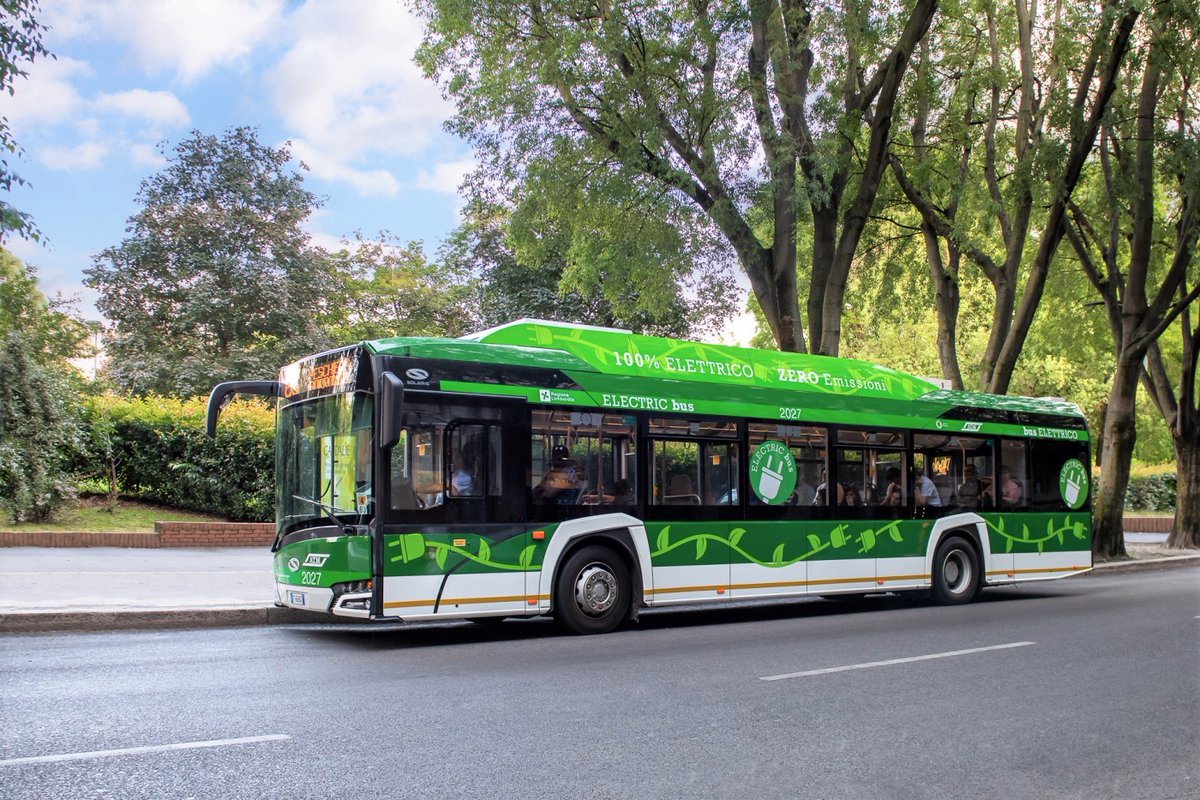 ttransithub's tweet image. Milan 🇮🇹

ATM full electric

The company plans to convert the whole fleet (1,200 buses) to zero emission electric units by 2030, including the renewal of trolleybuses. New orders from 2020 will be EV only.

📸 Sustainable Bus - Riccardo Borlenghi