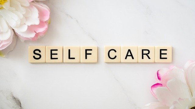 DrRobertKushner's tweet photo. In the midst of this stressful pandemic crisis, we need self care more than ever: set a schedule for sleep, put healthy foods on shopping list, make a plan to move more and de-stress. This has been the subject of my telehealth visits. #obesity @ObesityAction @ConscienHealth https://t.co/Dpyz4IfhYp