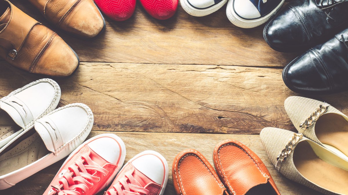 APMA's tweet photo. #Protip: During a virtual visit with #TodaysPodiatrist, have your typical shoes available so you can show your provider. Don't forget to have any inserts or orthotics handy, as well. https://t.co/qE81iyJKP4 #foothealth #telemedicine https://t.co/C3rcWb3fui