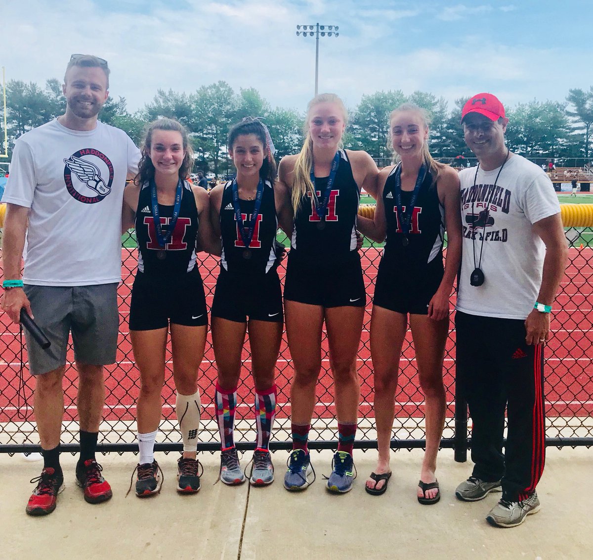 dawgstf's tweet image. Onto the all decade 4x1!   This one was tough but if you saw the race at the state meet in 2018 these girls ran perfect!   Stunningly they finished fourth and tied the school record!   The relay consisted of Rachel Bonnet, Gianna Cucinotta, Julia Parker and Jenny Scott!