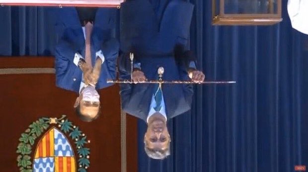 “Si tu no hi vas, ells tornen”, et diuen per campanya. Però a l’hora de la veritat el PSC ha preferit un alcalde xenòfob i espanyolista del PP abans que la <a href="/mariadolorsa/">Dolors Sabater Puig</a> alcaldessa. 
Ara mirar endavant i enfortir <a href="/GuanyemBDN/">Guanyem Badalona</a> com a veritable alternativa per #Badalona!