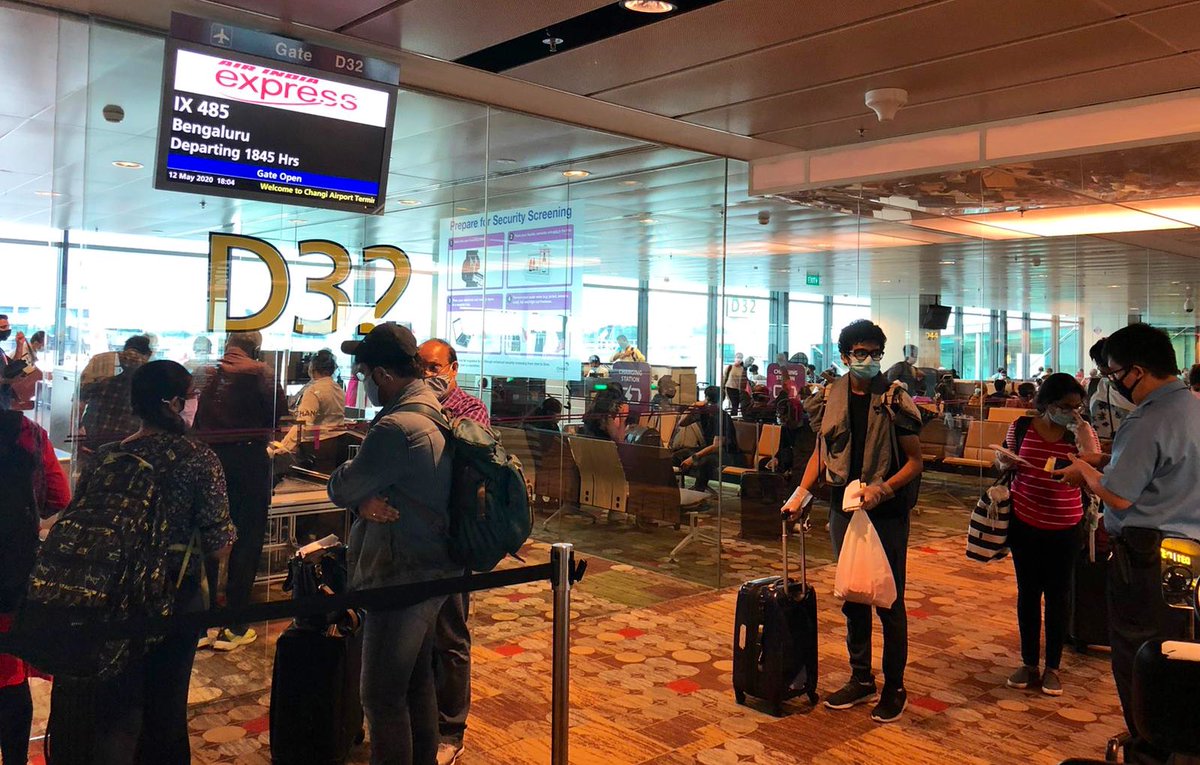 HCI_Singapore's tweet photo. 4th flt under #VandeBharatMission from #Singapore &amp; 2nd flt of d day departed for #Bengaluru and #Kochi wit full load of 180 pax.
Sm returning to tragedy or to a sick parent at home; ladies jus beating deadline for travel in pregnancy:
Another flt to #Bengaluru tmrw already full. https://t.co/mmBwJx8aHX