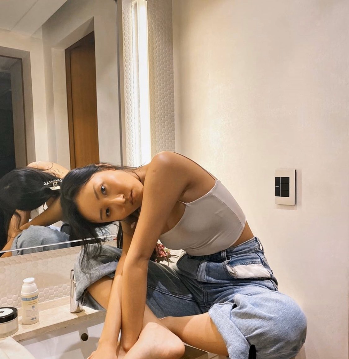 day 133 of 2020hyejin said jogging in morning ain’t for me, let me just stay posting on ig without caption