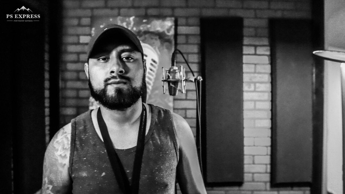 ¡MÚSICA NUEVA EN CAMINO! 🌌🪐

Estamos trabajando para ofrecerte música nueva de calidad. 🔥🎧

#malekyallan