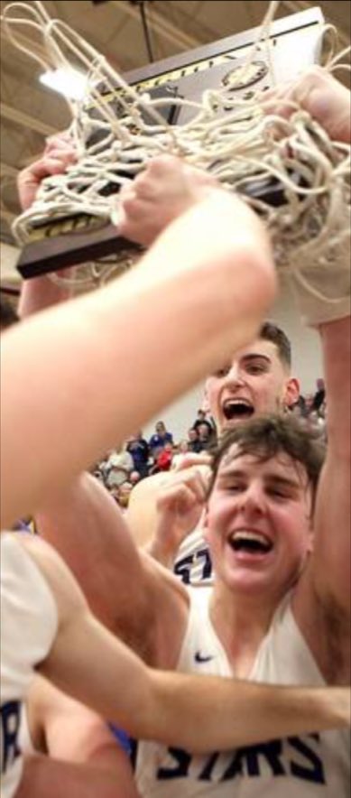 SCNBoysBB's tweet photo. Congratulations to Luke Scheffers! He’s committed to Calvin University. They’ll be adding an outstanding person, player &amp; leader. For 4 years, Luke was dedicated to our common goals, devoted to personal improvement &amp; led us to championships. He’s left his legacy as a North Star. https://t.co/MeeBAW1bYy