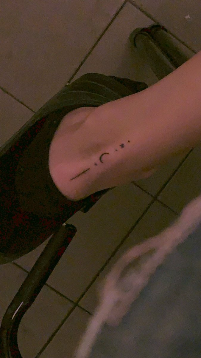 จารุวัฒน์ tweet media