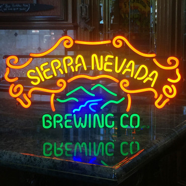 craftbevjobs's tweet photo. @SierraNevada in Northern #CA is #nowhiring a #Mechanic for its Truck Shop. You'll complete preventative maintenance &amp; repairs on company-owned tractors, trailers, refrigerated units &amp; events equipment. APPLY: https://t.co/VerTSvvr8r #craftbeveragejobs #craftbeer #hiring https://t.co/DvbSkMgLqF