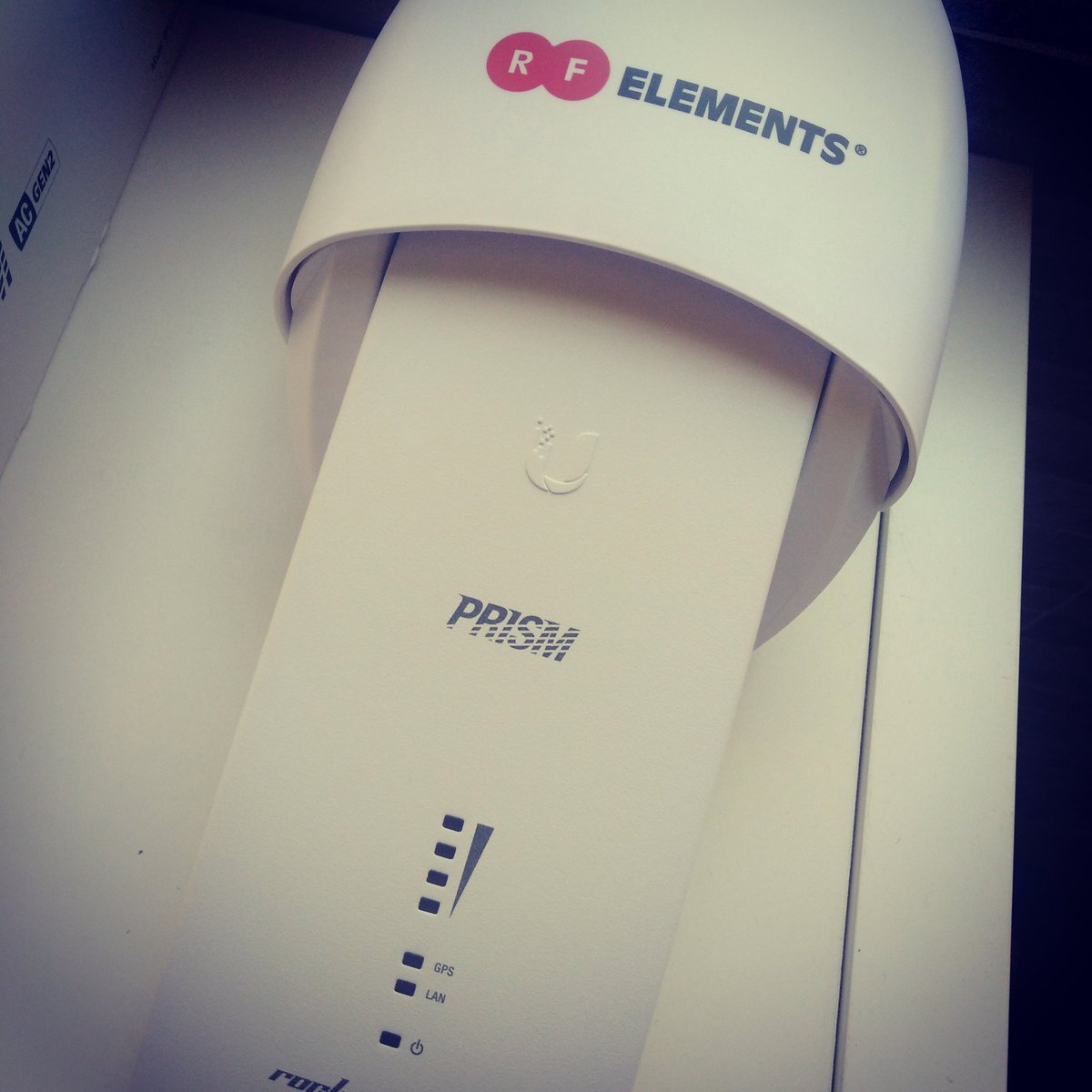 zreewifi's tweet photo. En estos días estamos actualizando toda nuestra infraestructura de red para poder seguir ofreciendo nuestros servicios de Internet al mejor precio y con la mayor garantía.

Gracias a estas mejoras podremos ofrecerte #muchomas dentro de muy poco tiempo... #granada #internet #isp https://t.co/WCYGNQCOpr