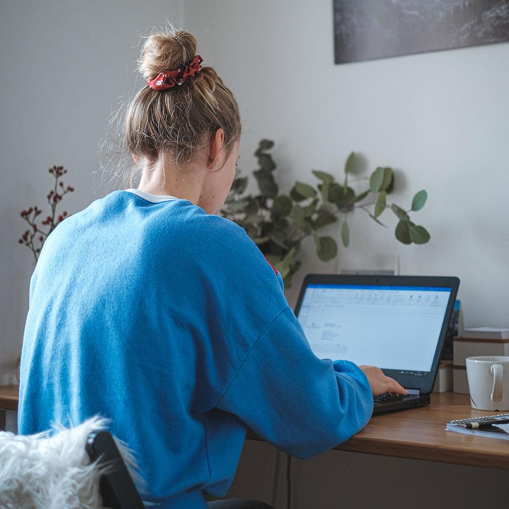 DrinkTranquini's tweet photo. Not only should we start our day feeling refreshed but we should continue to refresh at various points throughout our day! Schedule in 5 minutes a few times during your day to reduce stress levels and give your energy levels a boost.
#MondayMood #Tranquini #relaxation https://t.co/kjkA8kTHgP
