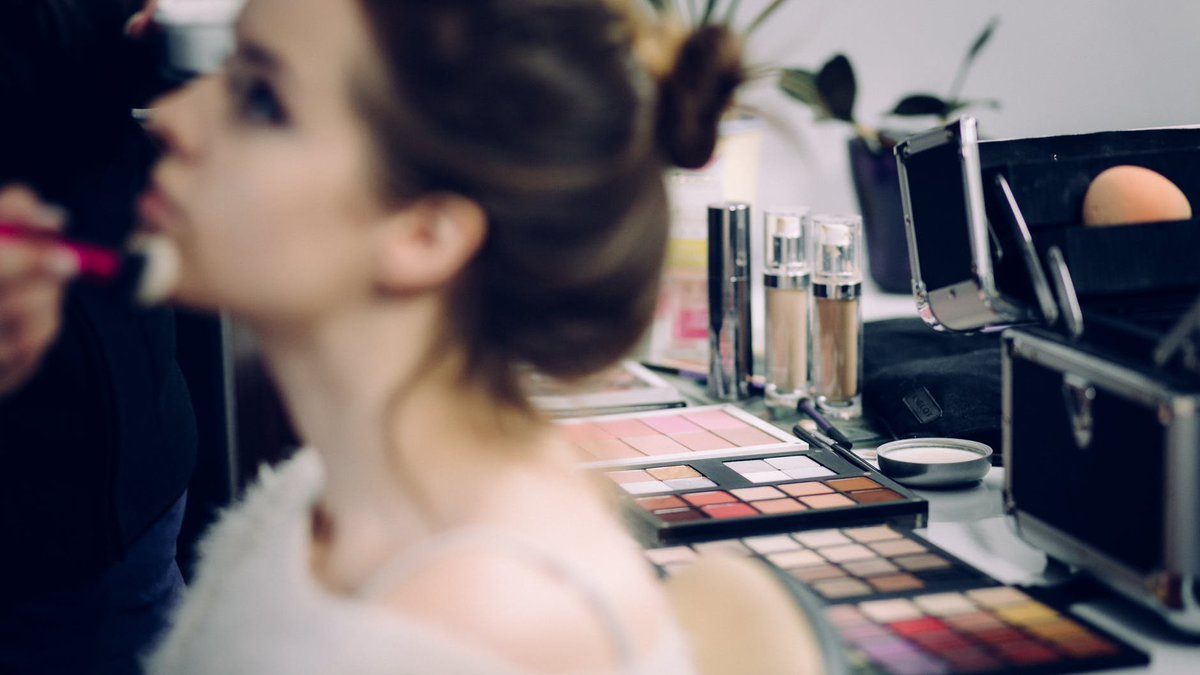 Maxim_Training's tweet photo. #Beauty #Therapy #Apprenticeship based in #Macclesfield! Escape are looking for an enthusiastic individual to join their team... Don't miss this amazing #opportunity! APPLY TODAY!

#Hairandbeauty #beautytherapy #Apprentice #Job #Cheshire #education 

https://t.co/2VFzDyEJw2 https://t.co/gKXfM2gV3s