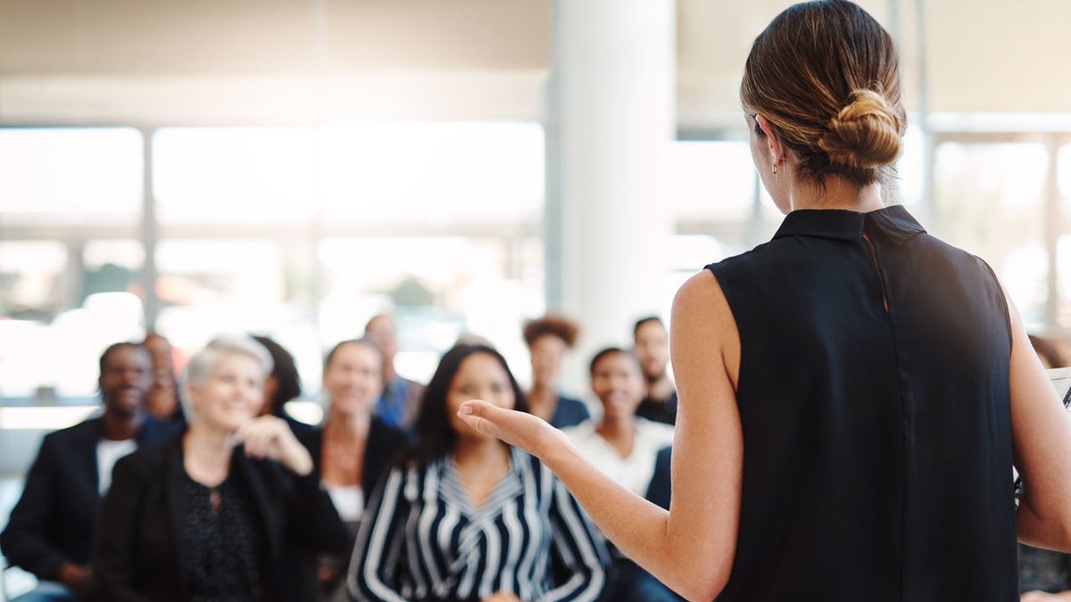 WalshPRireland's tweet photo. As businesses adapt to new ways of working and engaging with stakeholders, Walsh:PR MD Caroline Heywood shares her beliefs for #goodcommunications and why taking time out to think about what, how and why we should speak is vital #ProtectingYourBrand
https://t.co/pVMUUBLoys https://t.co/P4eiNw5qqX