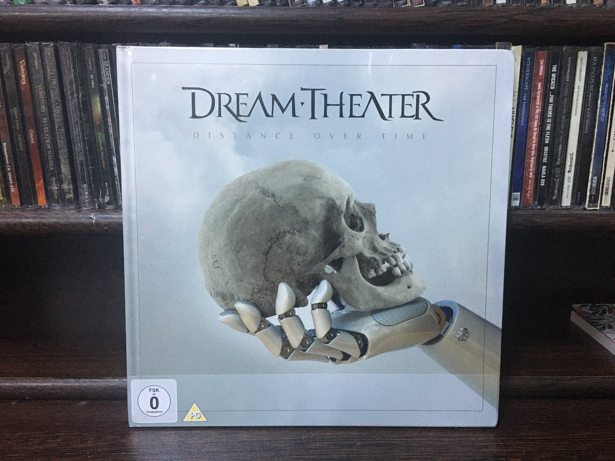HammerMuzik's tweet photo. #yenigelenler #dreamtheater #queensryche #insideout #hammermuzik #hammermüzik #hammeronlineshop #cd #lp #earbook https://t.co/v6uwhQIdgo
