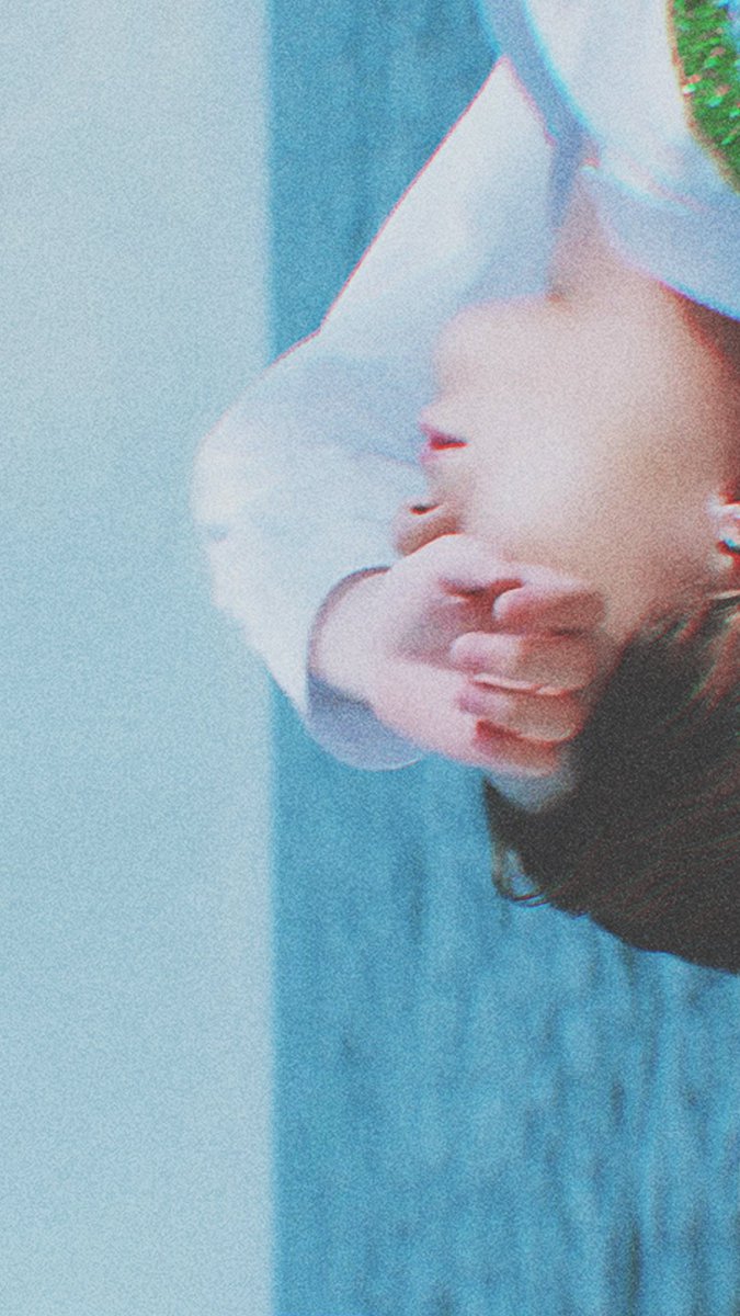 yazasu96's tweet photo. 180512 조승연 POOL MV 
배경화면 wallpaper  1080*1920
#조승연 https://t.co/O6irj0dcV8