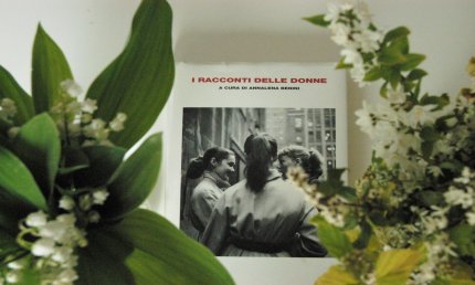 "I racconti delle donne", a cura di Annalena Benini, è una raccolta di racconti di alcune delle maggiori autrici del secolo scorso, che si confrontano su loro stare al mondo, in quanto donne. 
Qui la recensione a cura di Luisa Longobucco #sherwoodwebzine
bit.ly/2YW2fuc