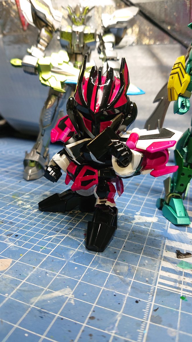 thousand_zero's tweet photo. ライダー塗装ガンダムズ！w

仮面騎士ｫディケイド
ダブルオーズかい！
RX-ゼロワン

#ガンプラの画像貼るとRTされると聞いて 
#仮面ライダー https://t.co/m7zVex3ttG