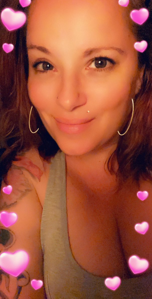 MsNovember94's tweet image. #moreselfies #blahblahblah #filters