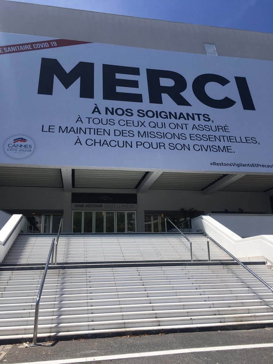 PielVeronique's tweet photo. #MMERCI @villecannes @davidlisnard non sans émotion en ce 12 mai qui aurait dû être marqué par l’ouverture du @Festival_Cannes #cannesavance #cannesrepart #vivecannes 💙 https://t.co/HK2tJlmGEM