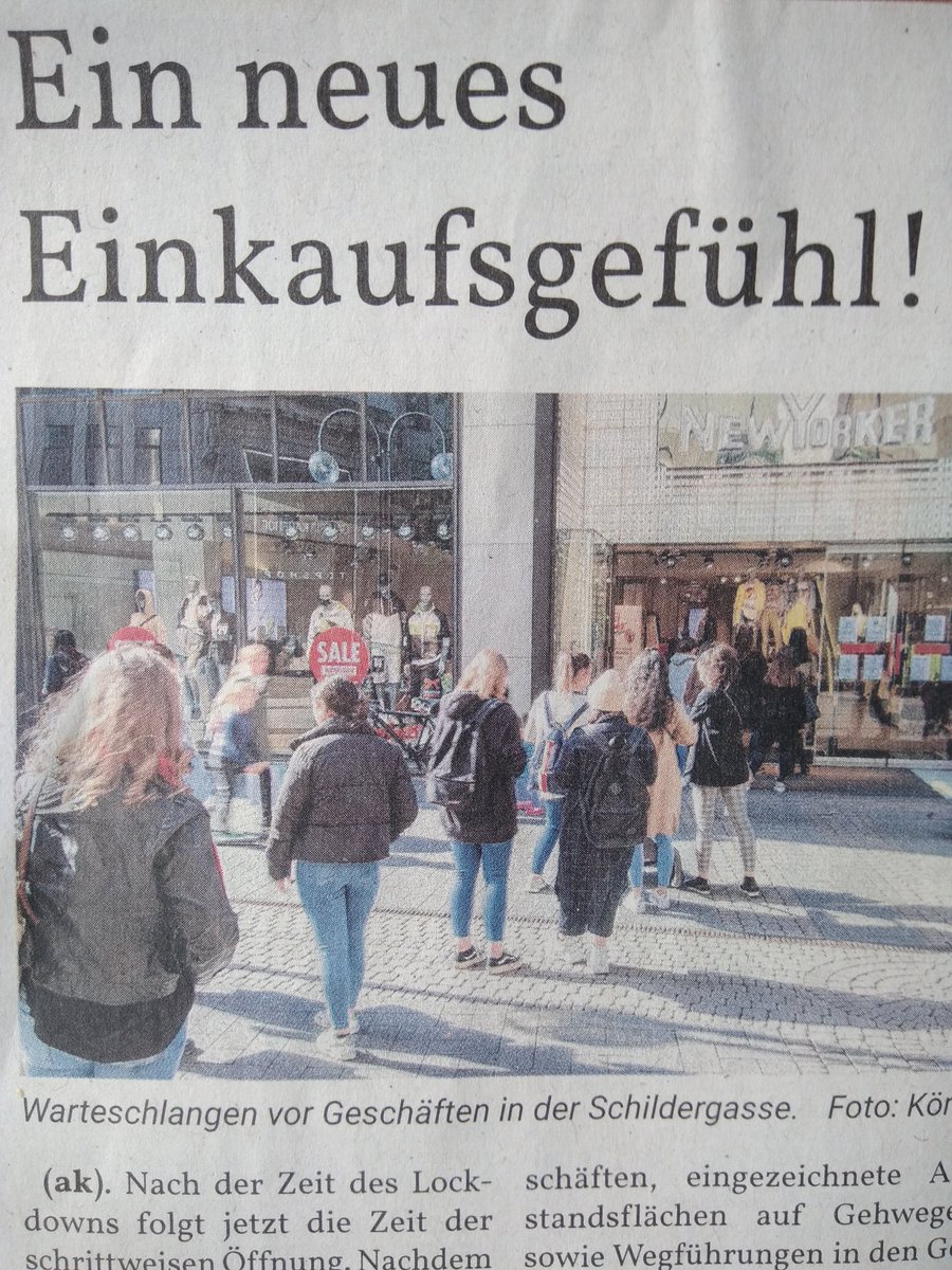 SabinevomBus's tweet photo. Nach #NeuerNormalitaet kommt Neues Einkaufsgefühl!Hui! Das bedeutet:Wir werden uns alle an das #Kontrollsystem gewöhnen, oder aber ALLE wachen jetzt auf!Jetzt!Jeden Samstag "spazieren" gehen! #BigBrother #ObamaGate #Trump 
#GreatestGeneration #GreatAwakeningWorldWide
#GermanyGate https://t.co/p4PvaJFXb8