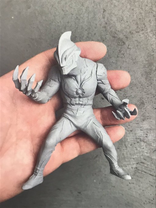 Gashapon Tkstさんのイラスト一覧